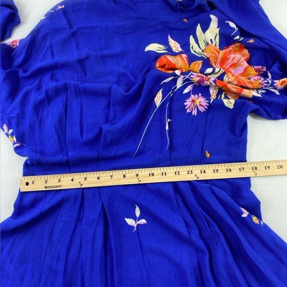 Free People Sz M Jemma Vibrant Blue Floral Open Back Tie Neck Mini Dress - Picture 12 of 14